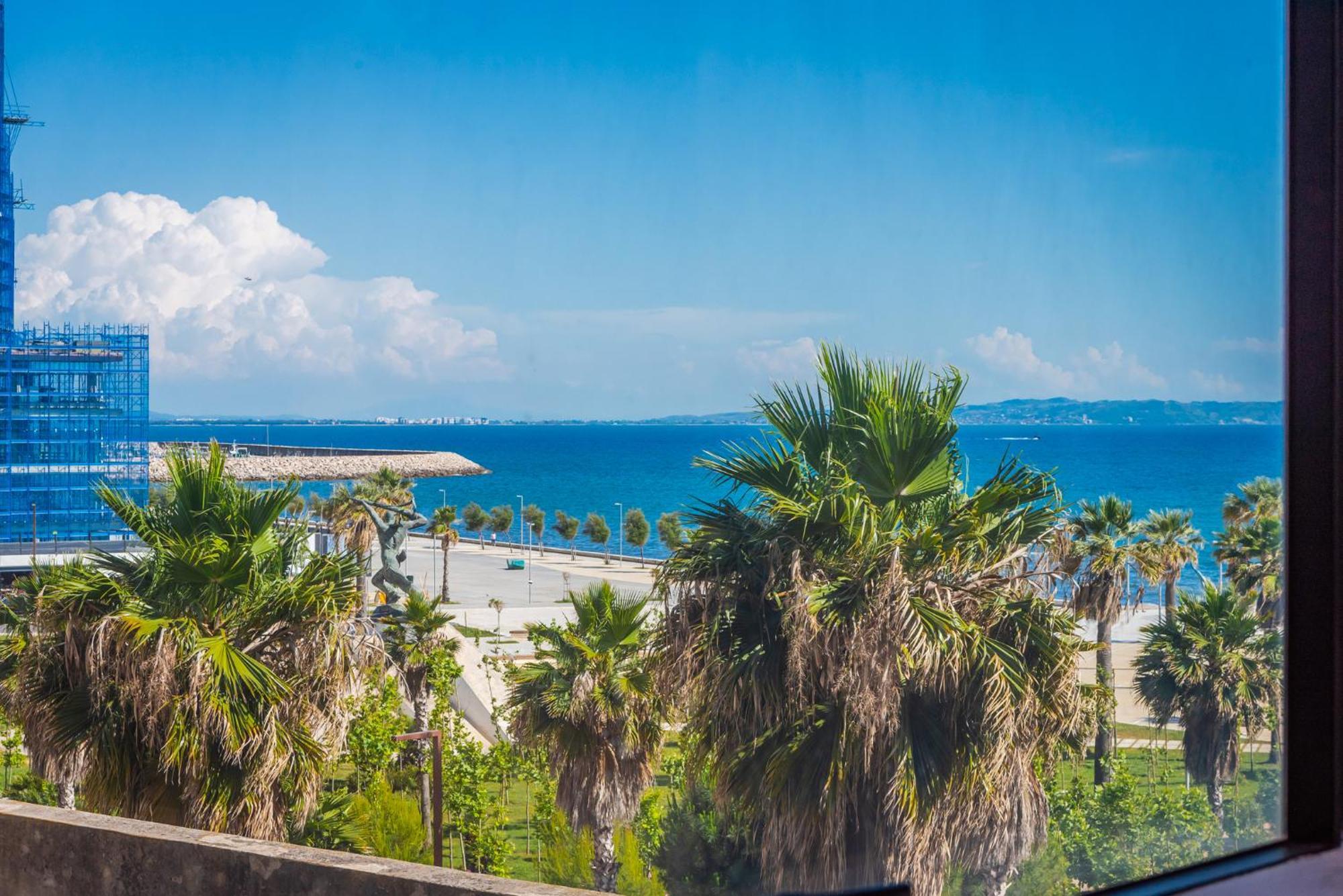 Marina Luxury Suites By Ps Durres Ngoại thất bức ảnh