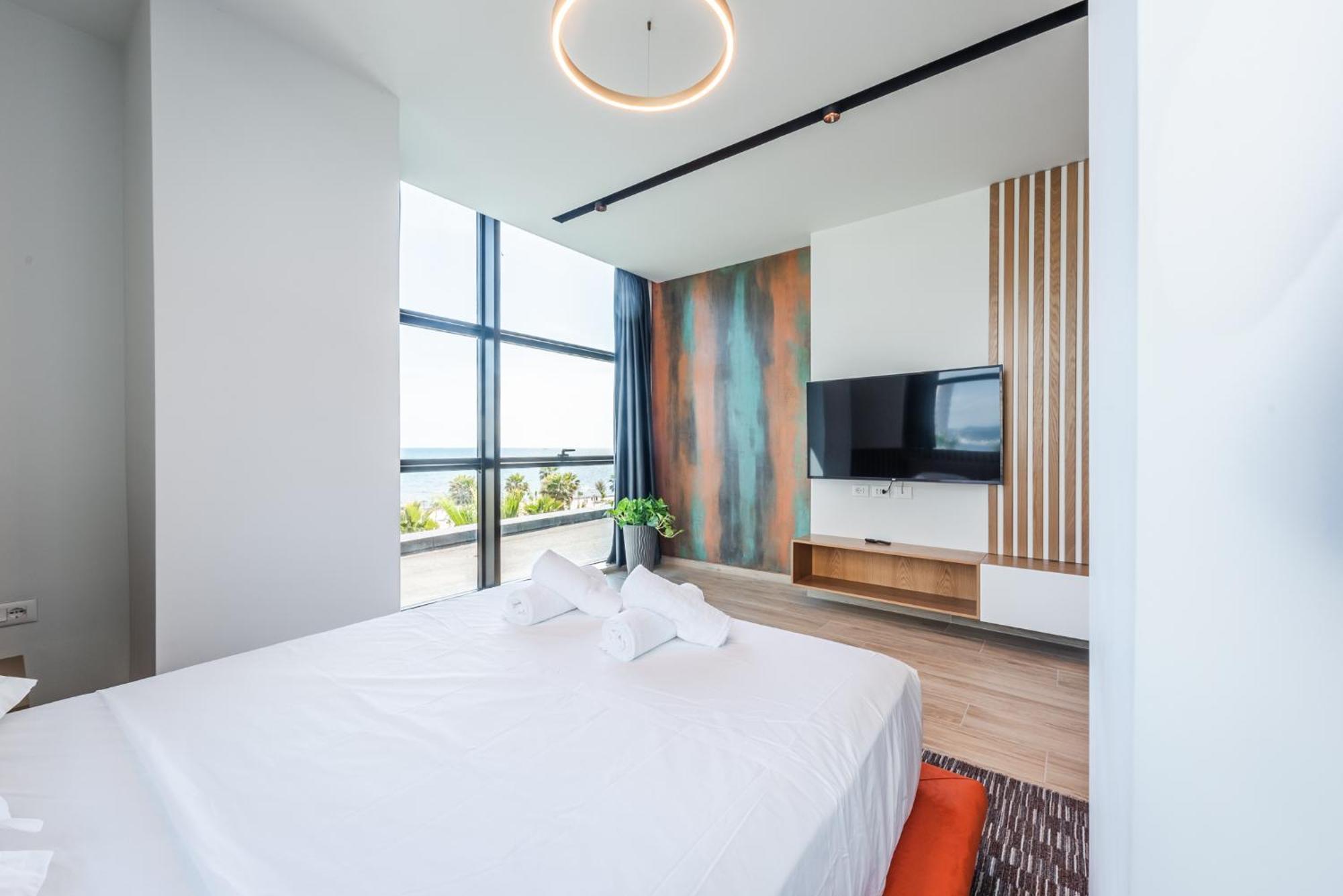 Marina Luxury Suites By Ps Durres Ngoại thất bức ảnh